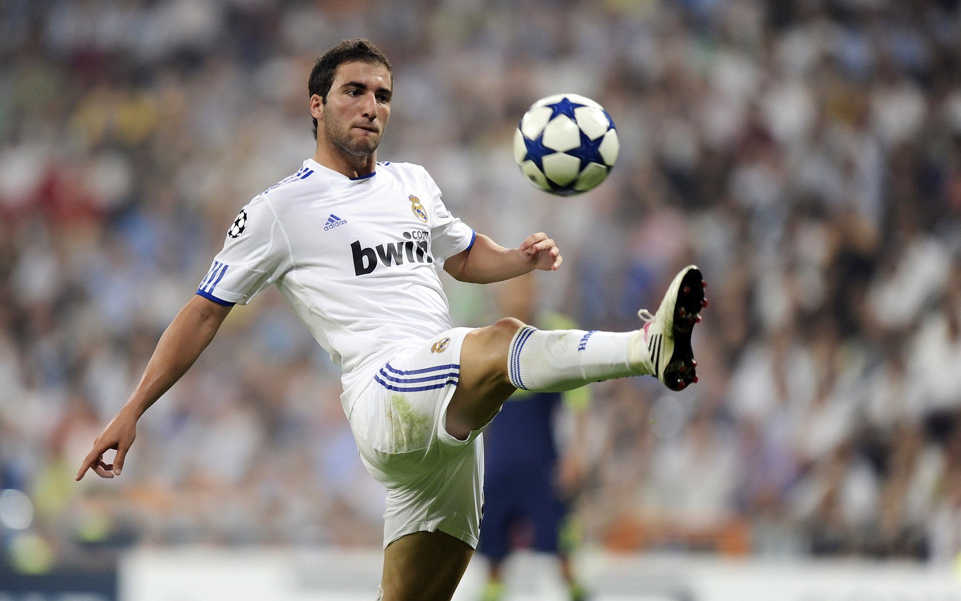 无视利物浦！阿莫林：超过利物浦并不重要，曼联的目标是冠军！