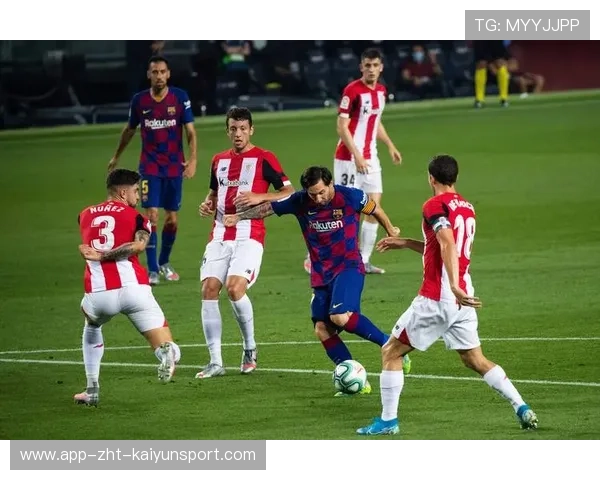 毕尔巴鄂前锋跑位防范要点:激发战术新视觉,突破防线的关键秘籍 毕尔巴鄂前锋跑位防范要点:激发战术新视觉,突破防线的关键秘籍