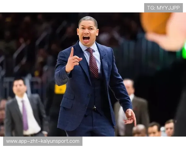 经纪人成为谈判核心，交易博弈更趋复杂化