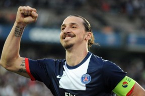 Kaiyun APP-德科：从巴西到葡萄牙，中场大师的归化之路，德科巴萨