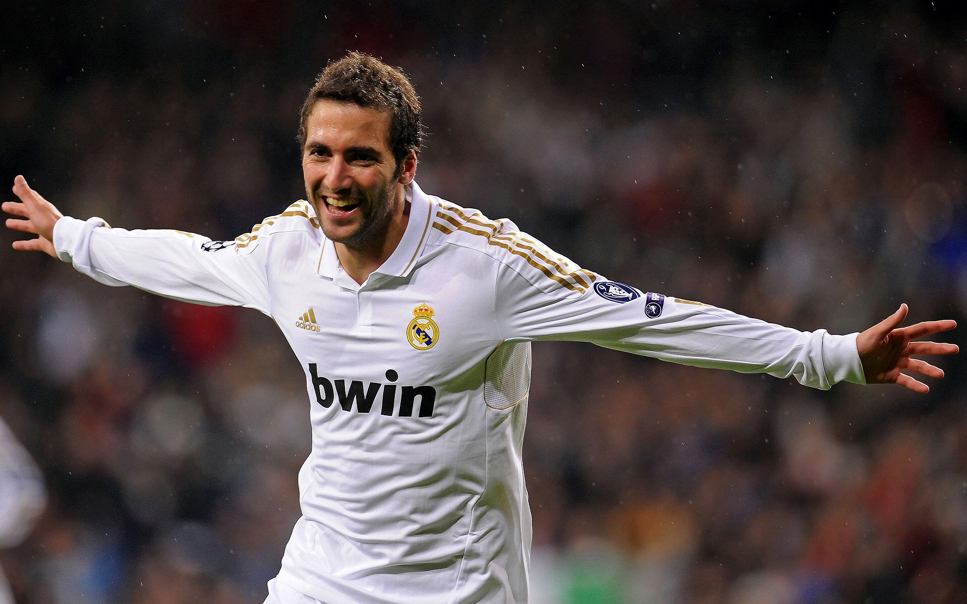 巴萨欧冠3-3战平布鲁日,防守问题暴露无遗,巴萨欧冠主场不败